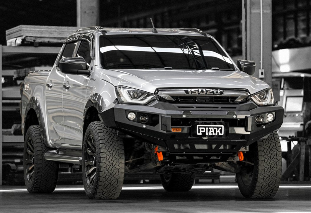 PIAK Elite Non Loop Winch Bar Isuzu D-Max 2020+ (Orange & Black)
