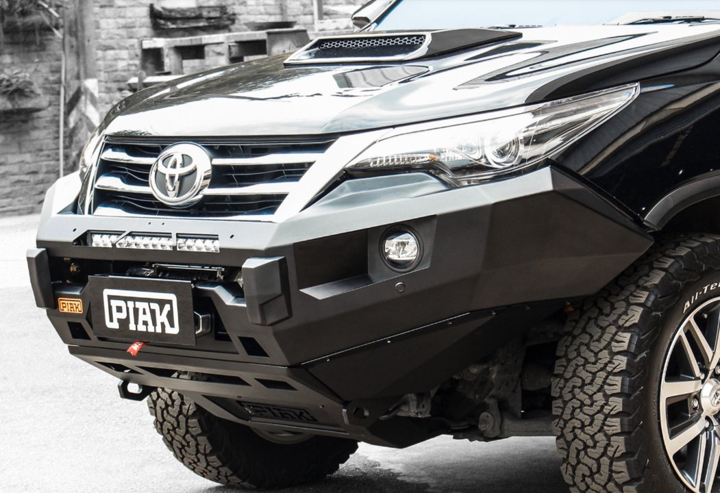 PIAK Elite Non Loop Winch Bar Toyota Fortuner 2015+ (Black)