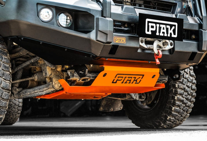 PIAK Elite 3-Loop Winch Bar Isuzu D-Max 2017-2020 (Black Recovery Points)