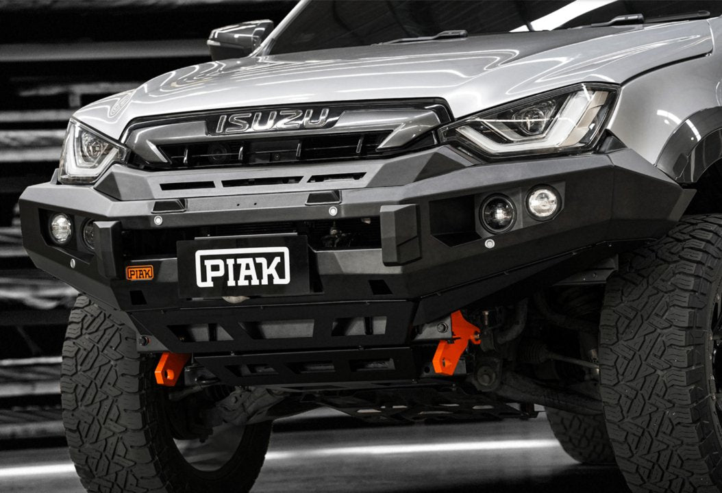 PIAK Elite Non Loop Winch Bar Isuzu D-Max 2020+ (Orange & Black)