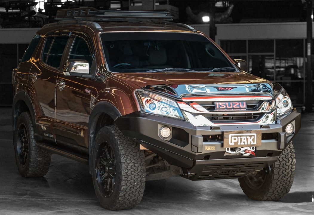 PIAK Elite Non Loop Winch Bar Isuzu MU-X 2013-2016 (Black)