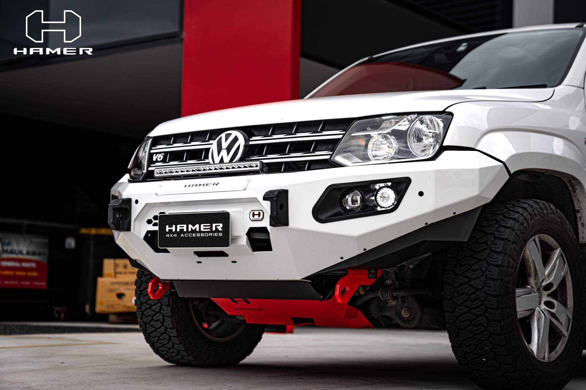 HAMER VOLKSWAGEN AMAROK 2010-Present BULL BAR King Series (Incl. Rated Recovery Points)