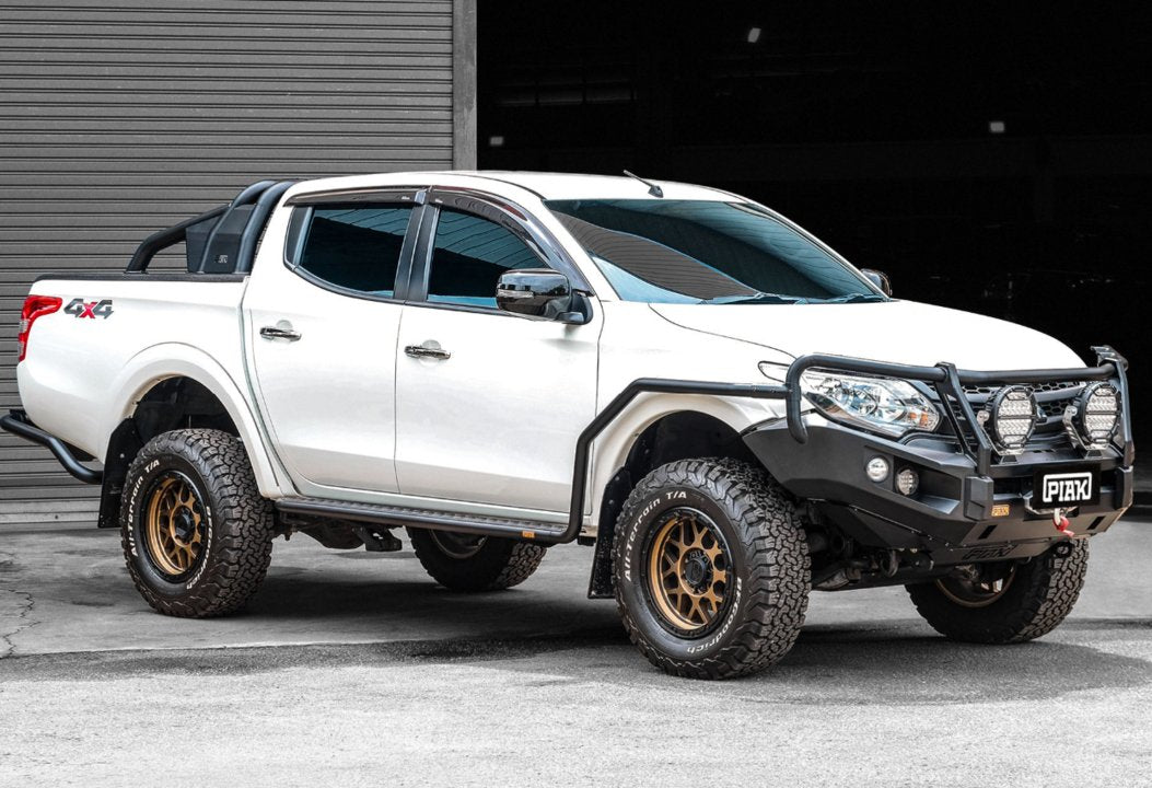 PIAK Elite 3-Loop Winch Bar Mitsubishi Triton 2015-2019 (Black Recovery Points)