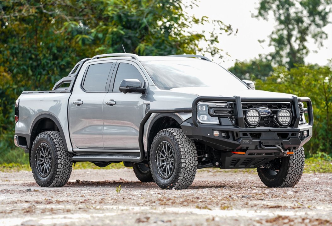 PIAK Genesis Loop Bar Ford Ranger 2022 (Orange & Black)