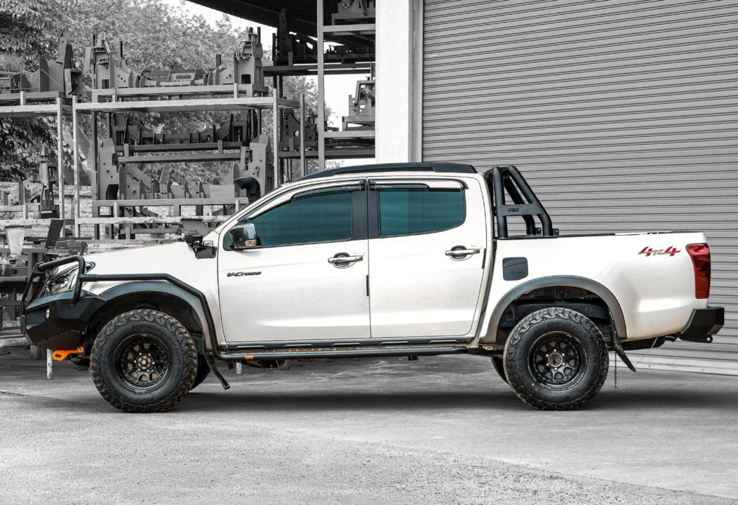 PIAK Elite 3-Loop Winch Bar Isuzu D-Max 2017-2020 (Orange Recovery Points)