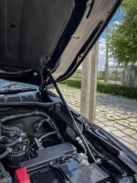 BONNET STRUTS TOYOTA HILUX 2015-ON / TOYOTA FORTUNER 2015-ON
