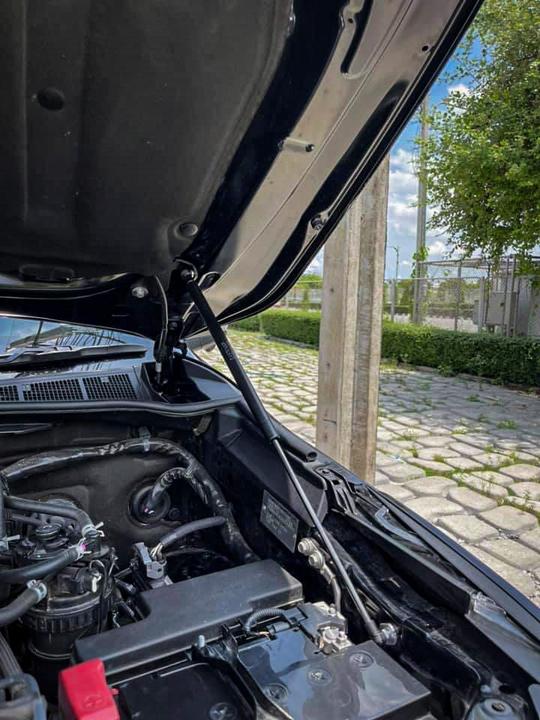 BONNET STRUTS TOYOTA HILUX 2015-ON / TOYOTA FORTUNER 2015-ON