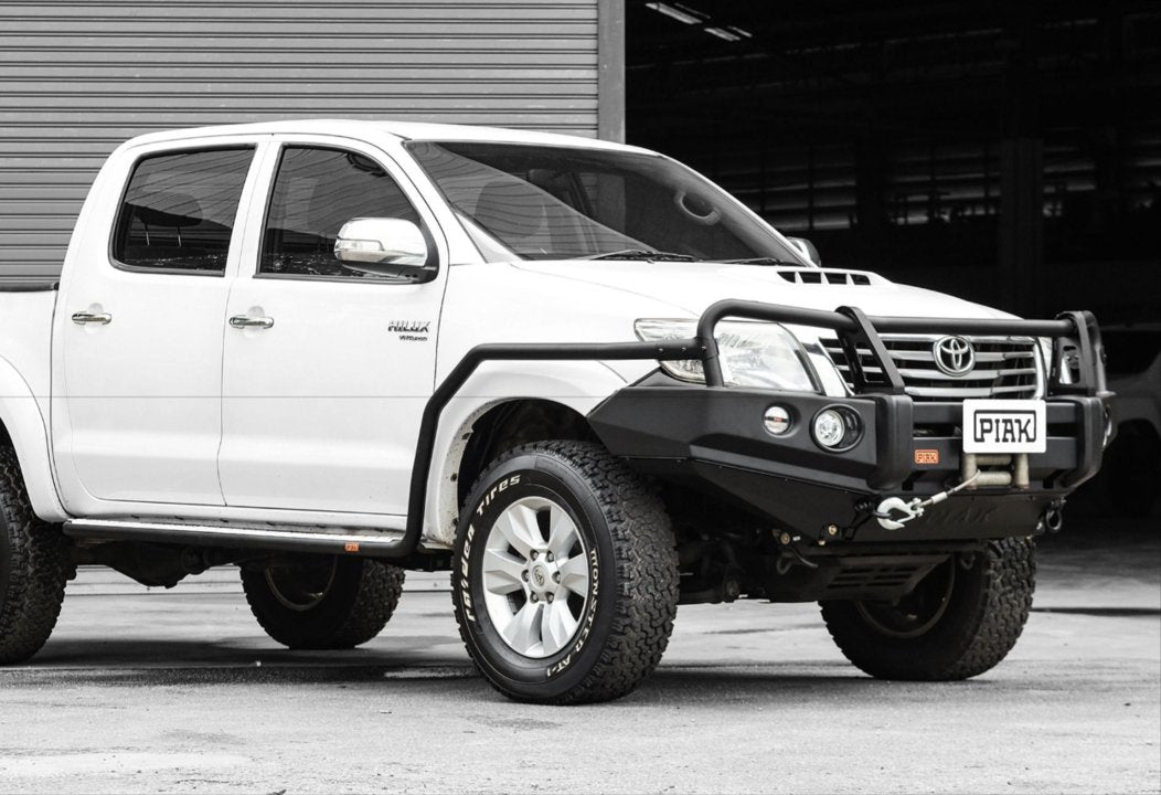 PIAK 3-Loop Premium Winch Bullbar Toyota Hilux 2011-2015