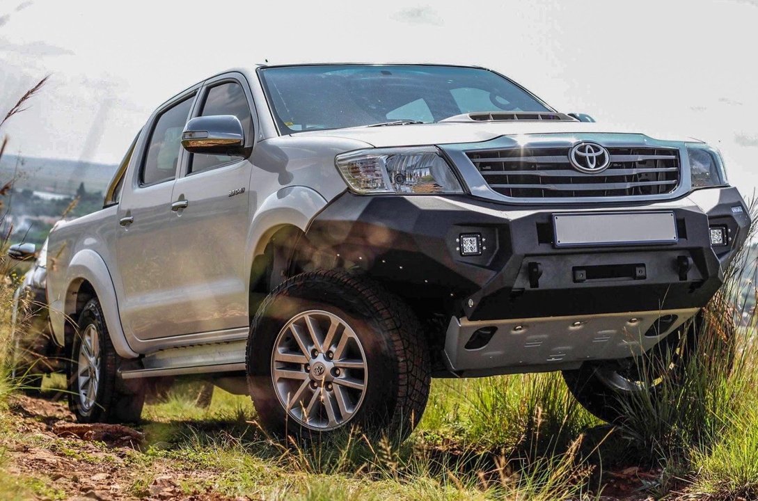 Rival 4x4 Front Bar Toyota Hilux 2011-2015