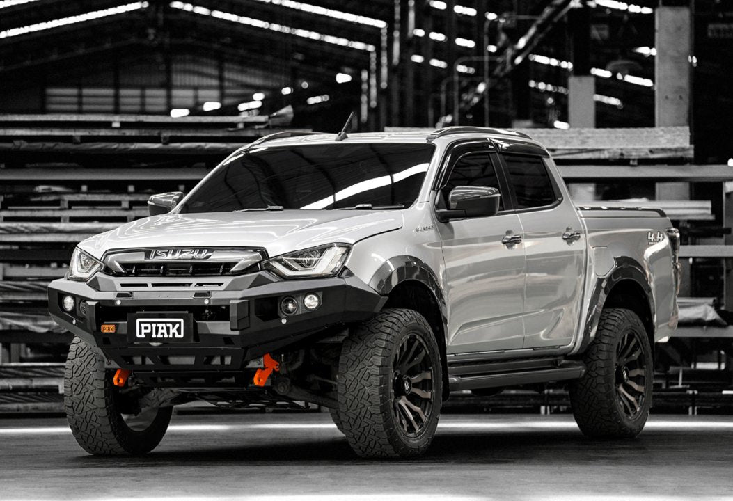 PIAK Elite Non Loop Winch Bar Isuzu D-Max 2020+ (Orange & Black)