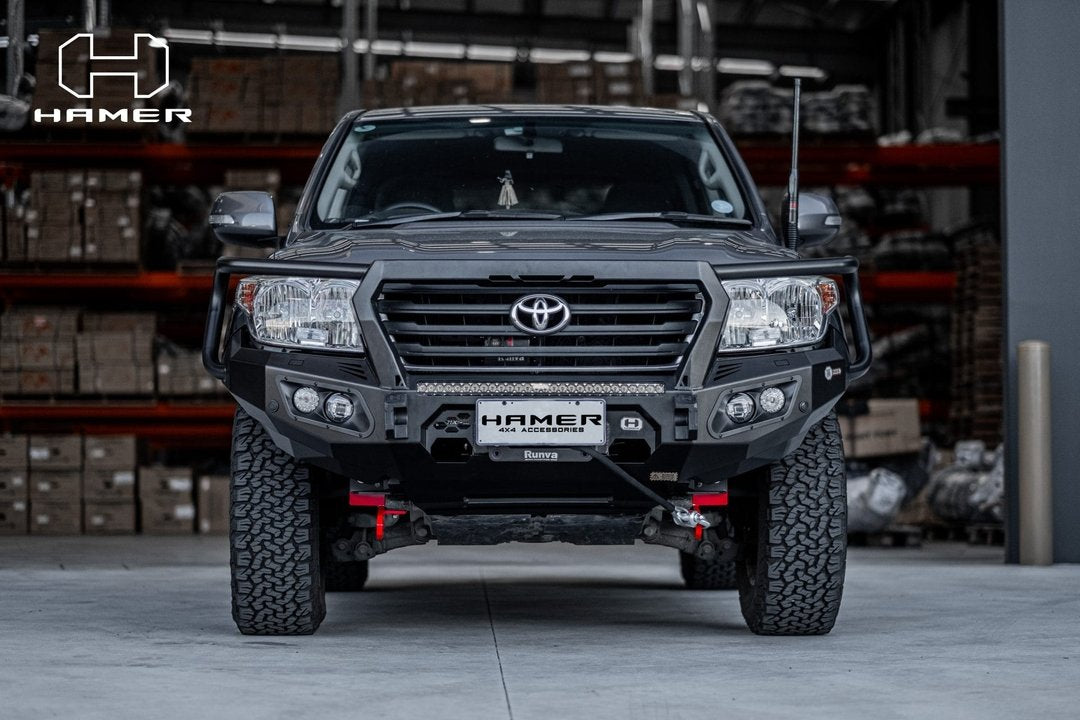 HAMER TOYOTA LANDCRUISER 200 SERIES 2010-2015 BULL BAR King Series Plus (Incl. Rated Recovery Points)