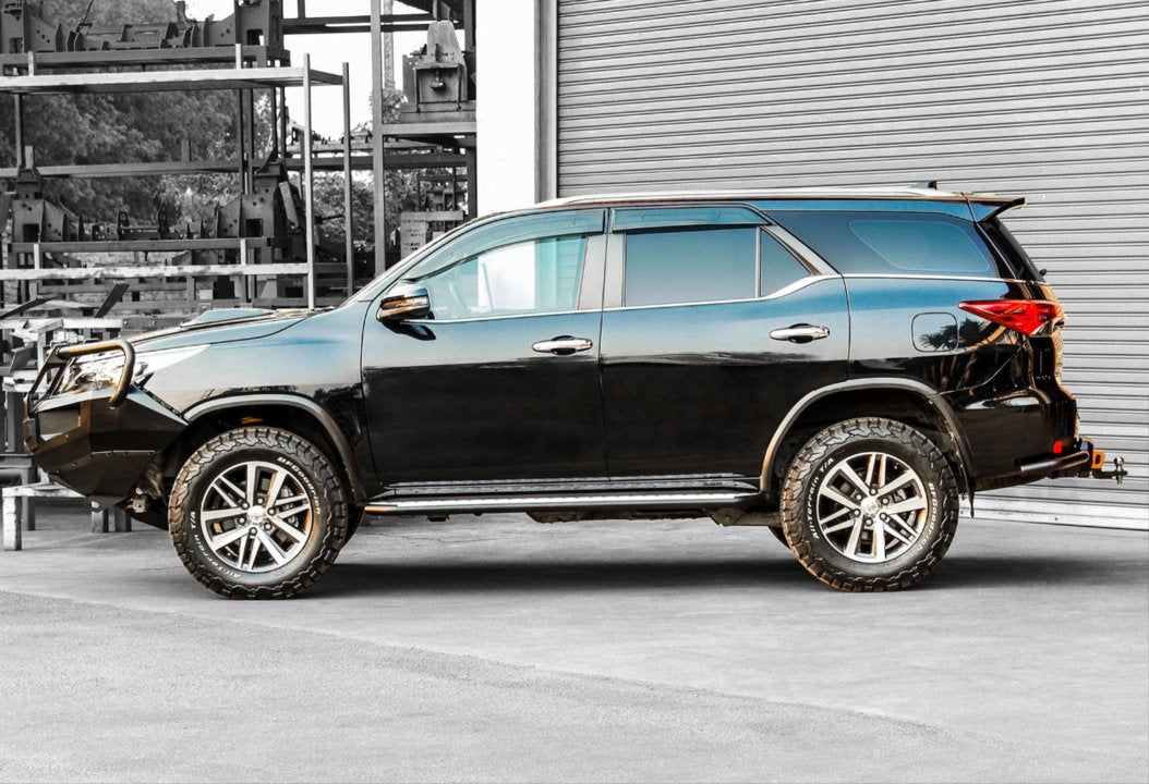 PIAK Elite 3-Loop Winch Bar Toyota Fortuner 2015+ (Black)