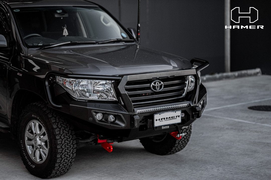 HAMER TOYOTA LANDCRUISER 200 SERIES 2010-2015 BULL BAR King Series Plus (Incl. Rated Recovery Points)