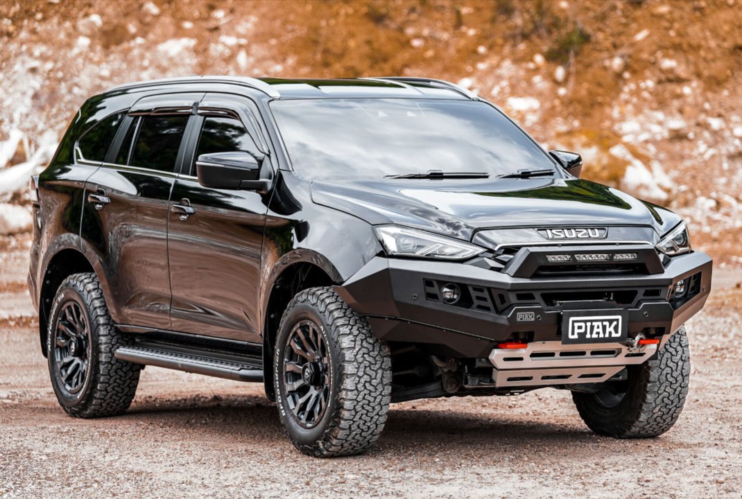 PIAK Genesis Bar Isuzu Mu-X 2021+ (Orange & Grey)