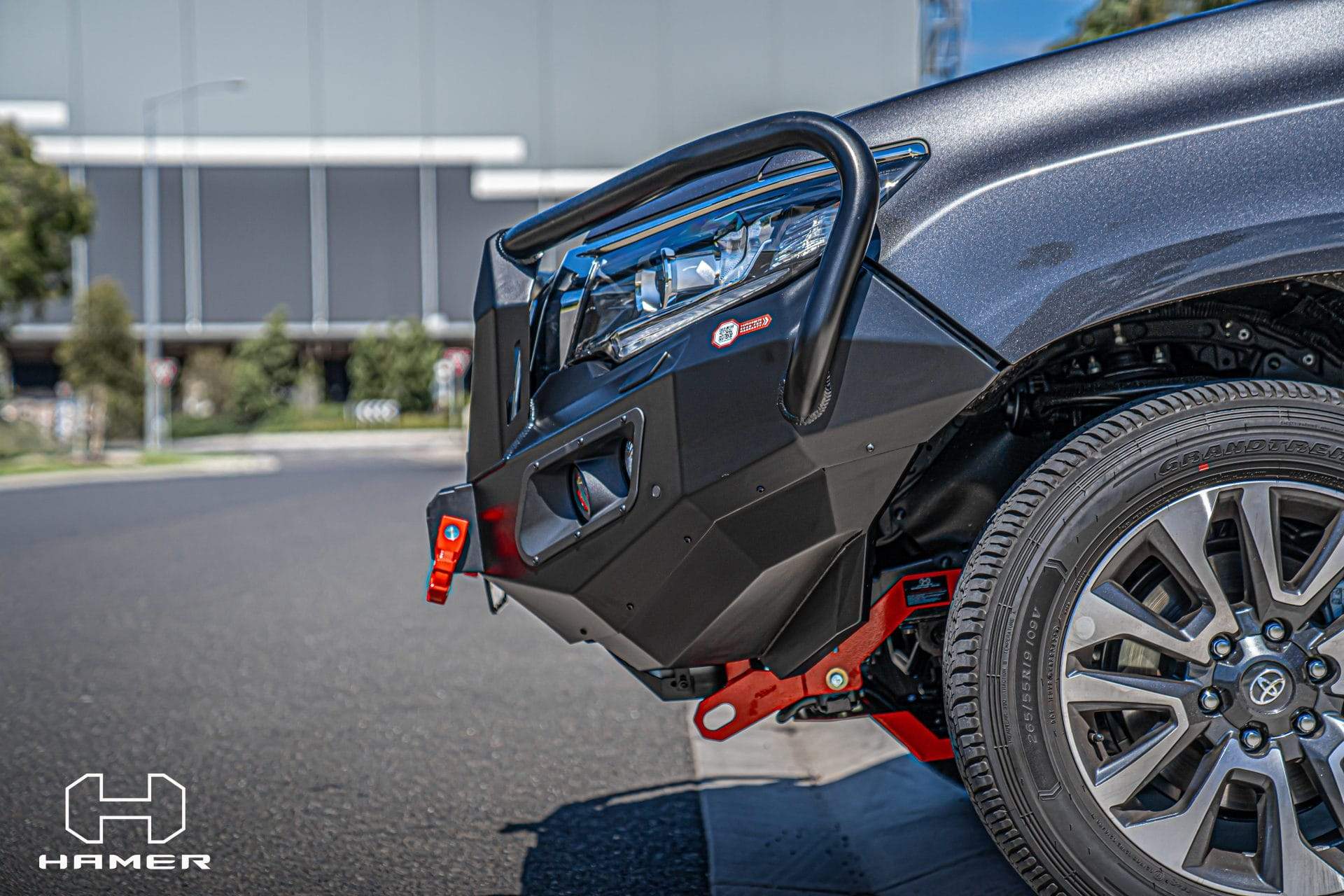 HAMER TOYOTA LANDCRUISER PRADO PRADO 150 SERIES 2018-Present BULL BAR King Series Plus (Incl. Rated Recovery Points)