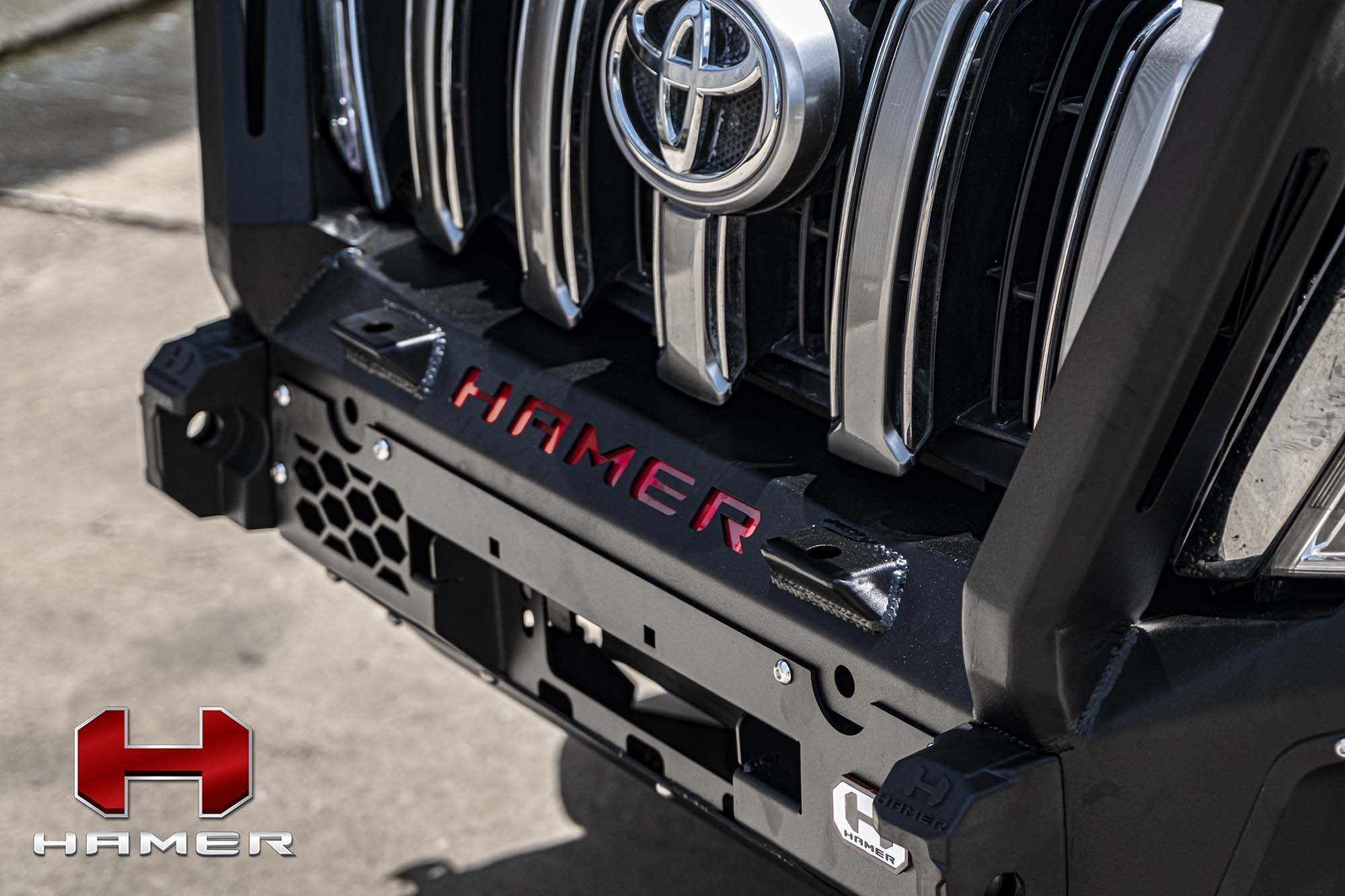 HAMER TOYOTA LANDCRUISER PRADO PRADO 150 SERIES 2013-2017 BULL BAR King Series Plus (Incl. Rated Recovery Points)