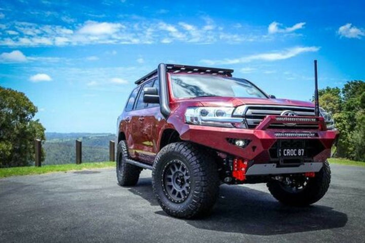 Offroad Animal  Predator Bull bar, Suitable for Toyota Land Cruiser 200 Series, 2015-2021