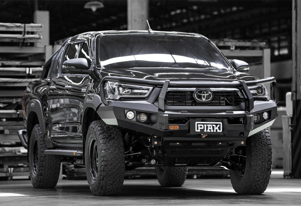 PIAK Elite 3-Loop Winch Bar Toyota Hilux 2020+ (Black)