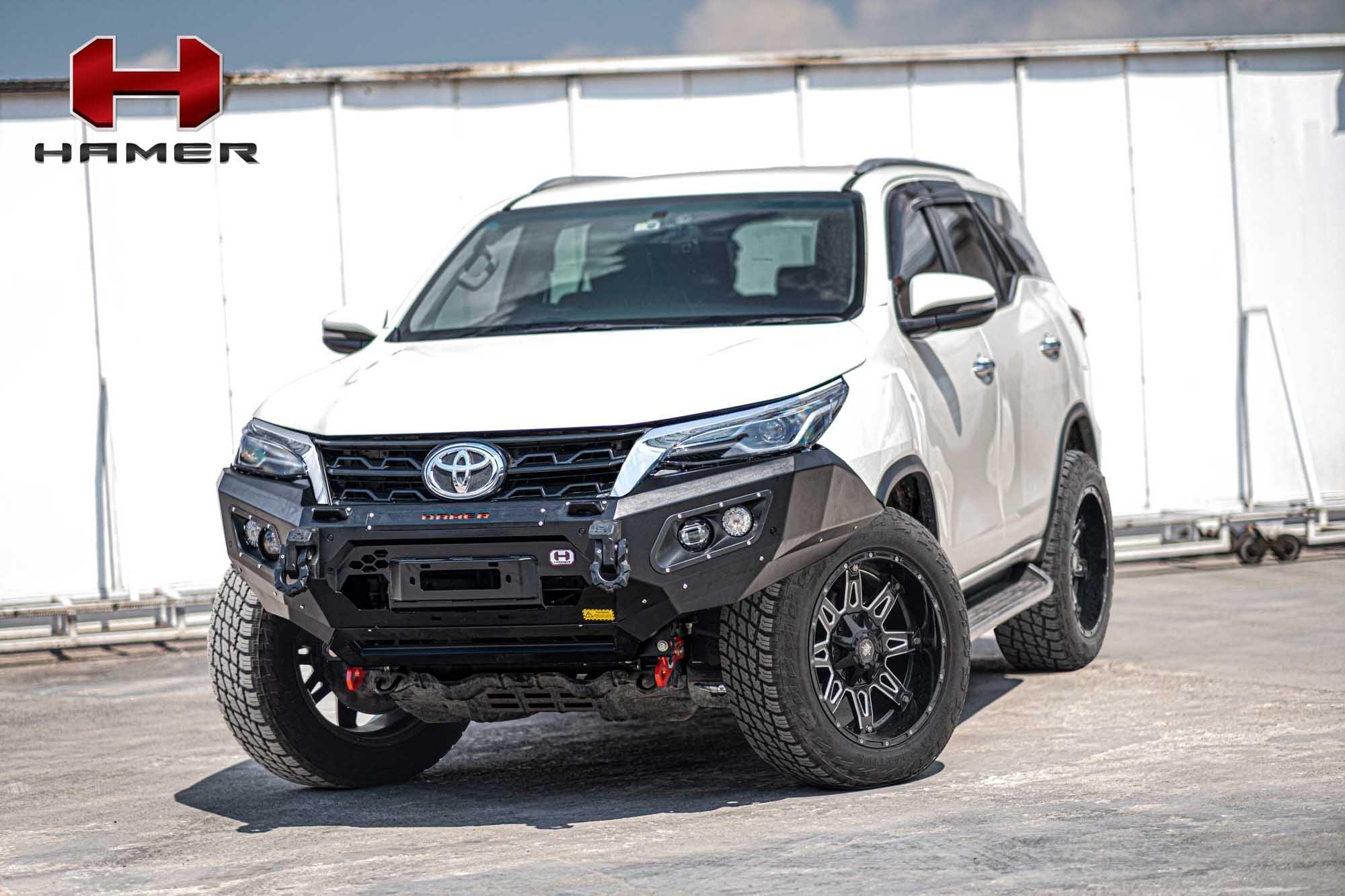 HAMER TOYOTA FORTUNER 2020-Present BULL BAR King Series (Incl. Rated Recovery Points)