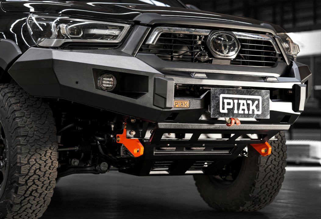 PIAK Elite Non Loop Winch Bar Toyota Hilux 2020+ (Orange & Black)