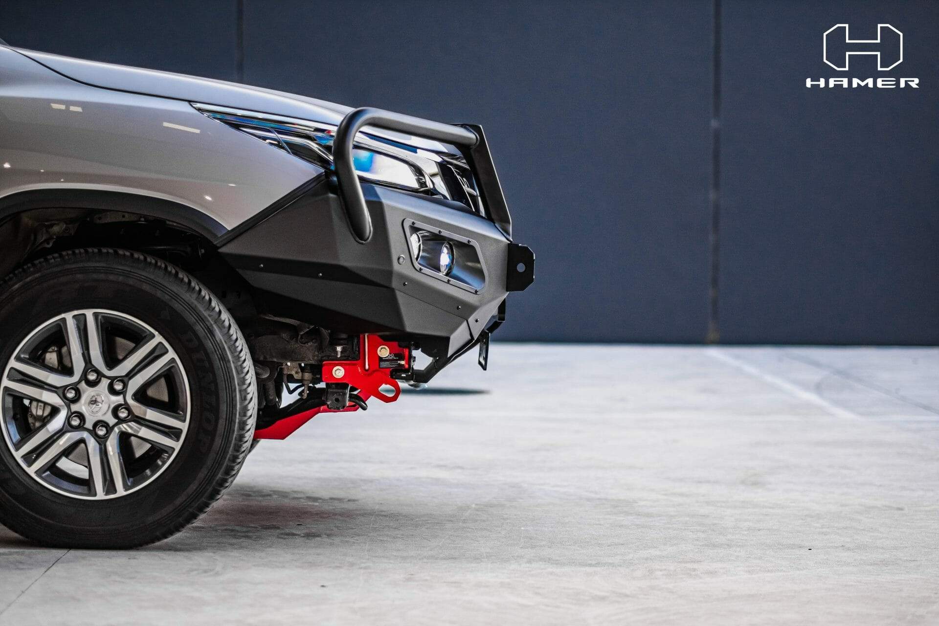 HAMER TOYOTA FORTUNER 2020-Present BULL BAR King Series Plus (Incl. Rated Recovery Points)