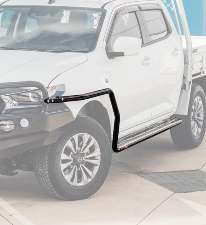 Amarok 2011-On 039BSR808 Side Step and Rail Package (Chrome Step Plate) (60mm Bull Bar)
