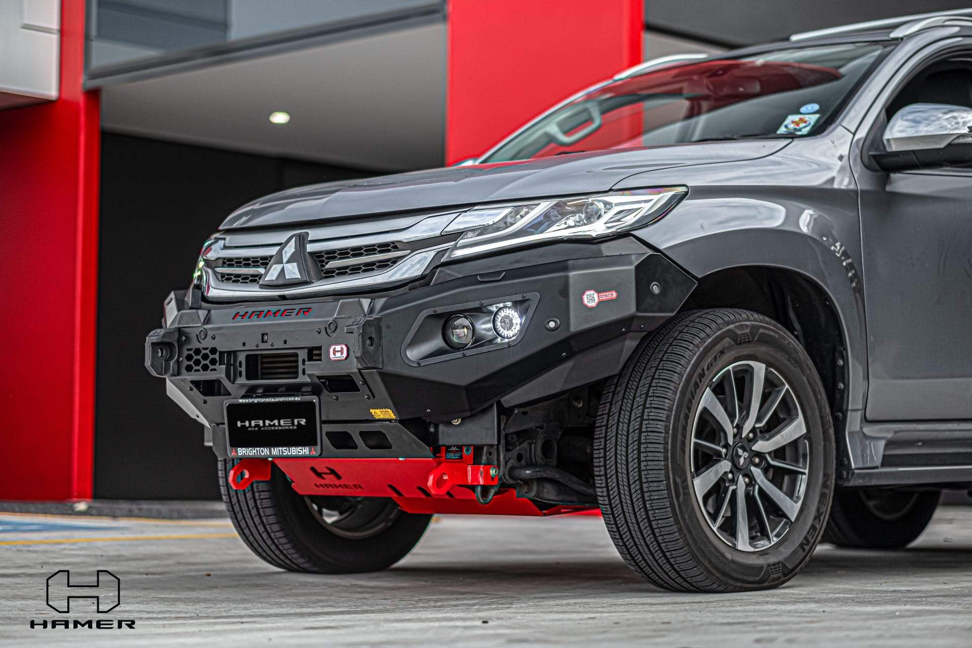 HAMER MITSUBISHI PAJERO SPORT QE 2016-2019 BULL BAR King Series