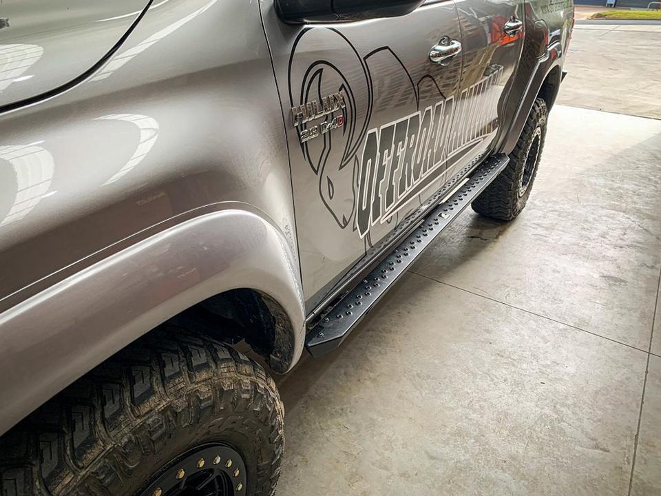 Offroad Animal  Rock Sliders, Suitable for Toyota Hilux N80, 2015 on