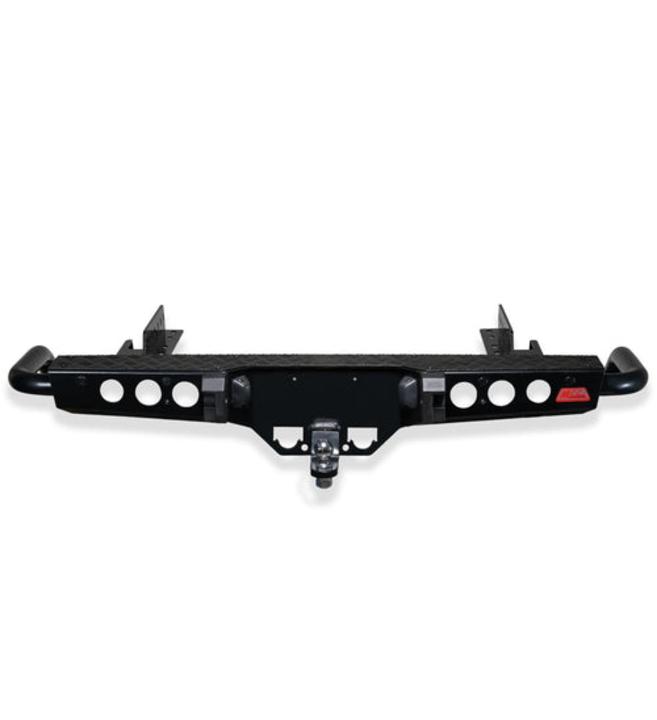 Dmax/Colorado RT RG 2012-2019 022-03 Jack Rear Bar with Black Step Plate Package