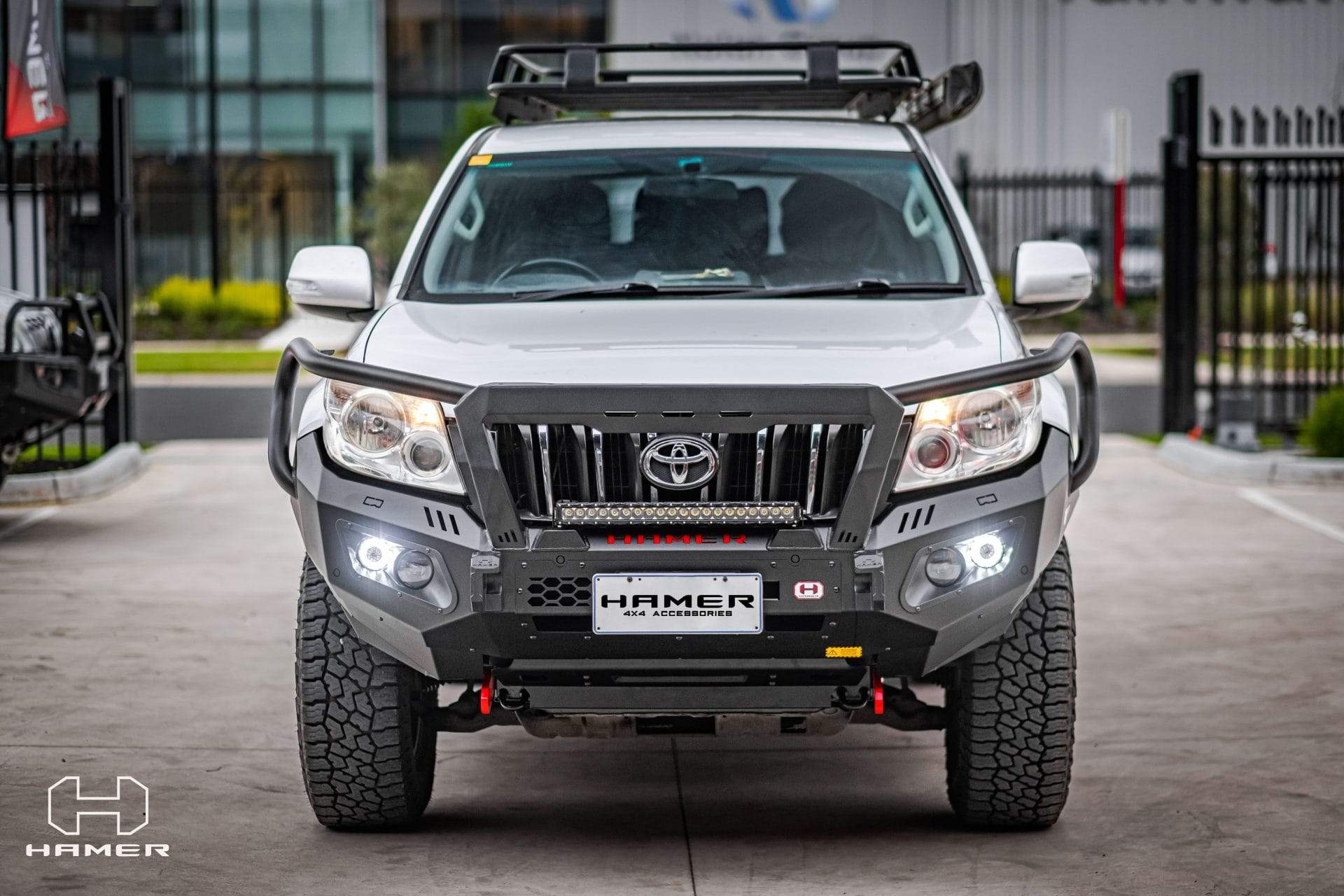 HAMER TOYOTA LANDCRUISER PRADO PRADO 150 SERIES 2009-2013 BULL BAR King Series Plus (Incl. Rated Recovery Points)