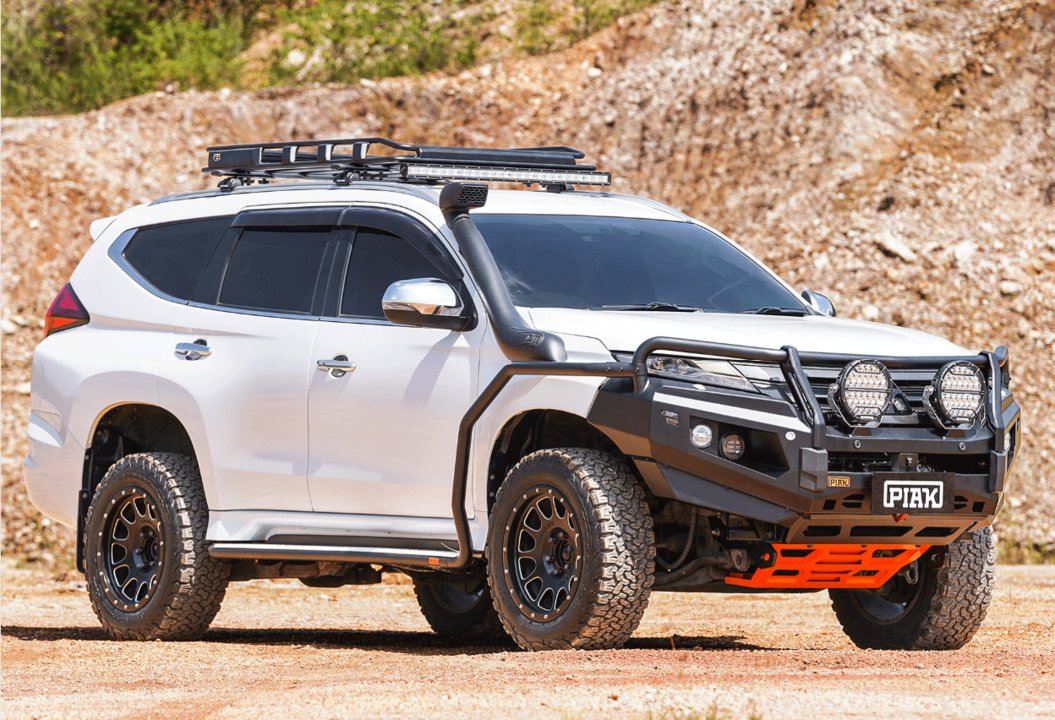 PIAK Elite 3-Loop Winch Bar Mitsubishi Pajero Sport 2020+ (Black & Orange)